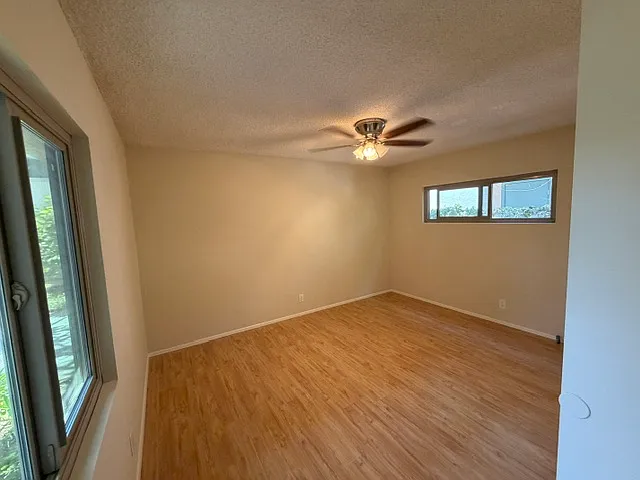 1740 Huntington Dr — Photo 12