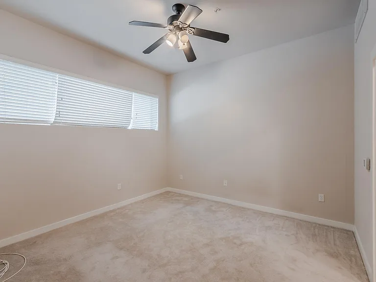 6927 Sumner St — Photo 6