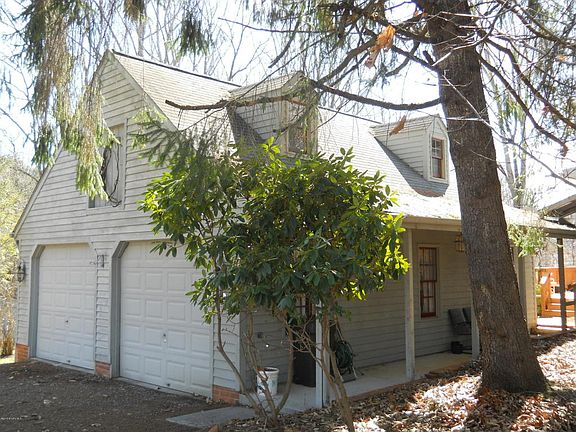 3rd image of 6700 Circle Dr