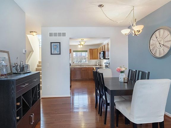 4th image of 6306 Harlequin Ln