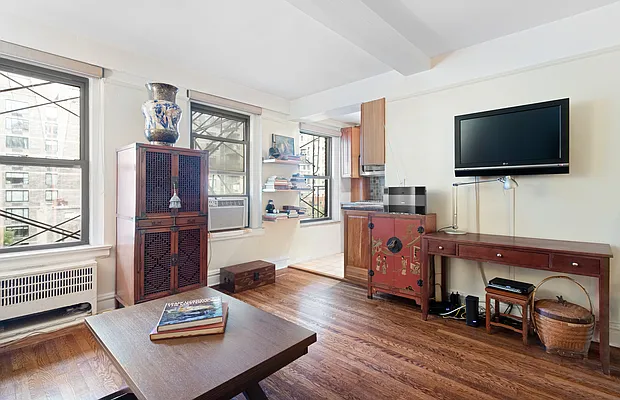 Sold by Compass | media 13