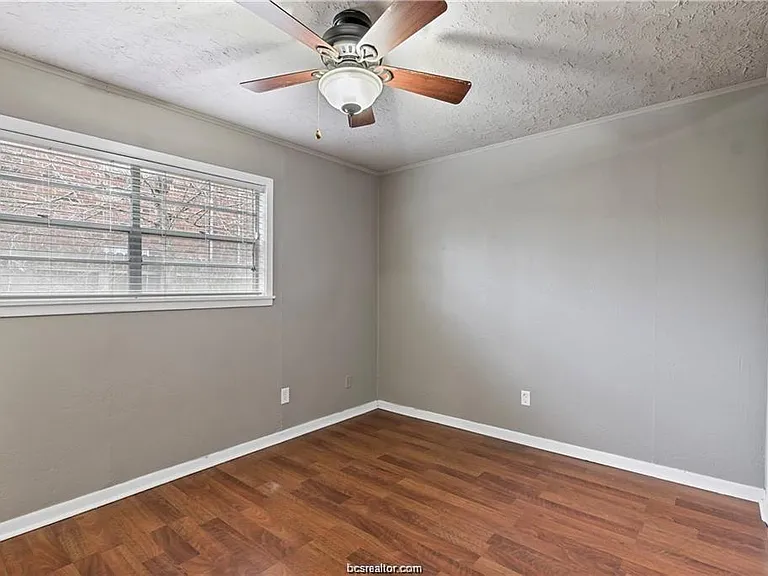3906 Aspen St #D — Photo 11