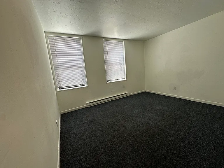 410 Market St #B — Photo 1