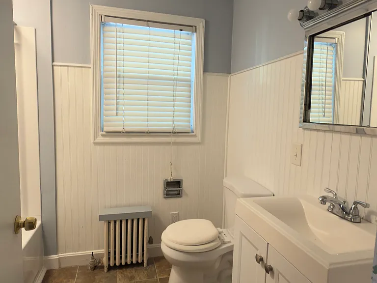 1396 Bridge St #1 — Photo 10