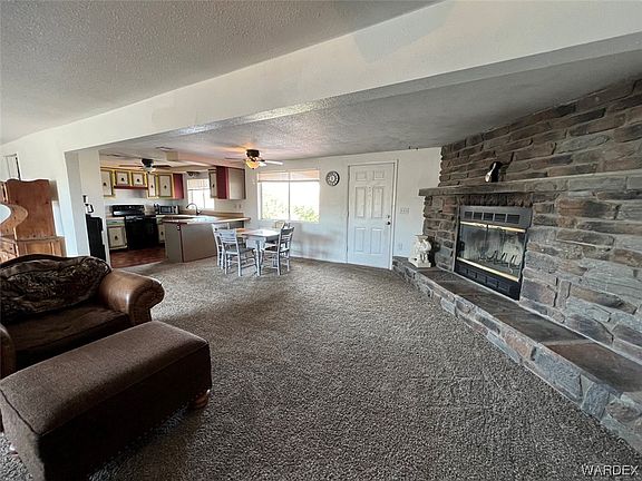5th image of 9315 N Broken Rock Drive