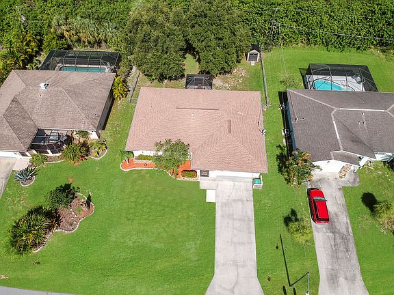 5th image of 3811 Palm Dr