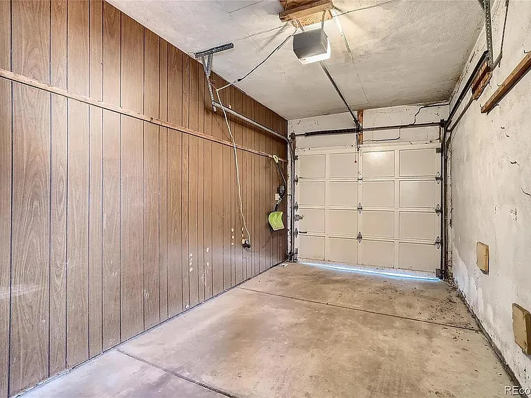 910 Forest St — Photo 20