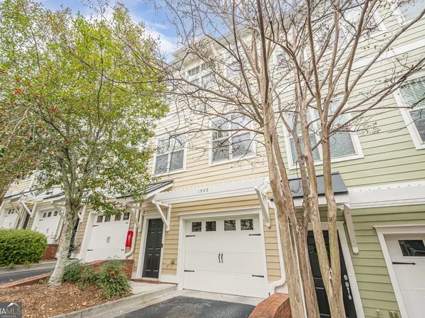 1949 Sterling Oaks Cir #13, Atlanta, GA 30319