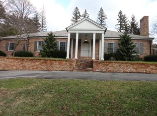 2207 Orchard Way, Bluefield, WV 24701