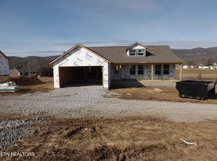 935 Shawanee Rd, Harrogate, TN 37752