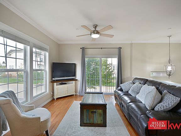 4th image of 104 Arcadia Ln