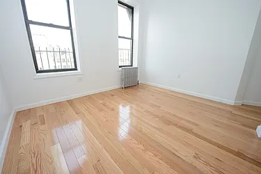 Rented by Genik Group Corp