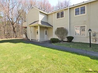 122 Monmouth Way BUILDING 6, Clifton Park, NY 12065