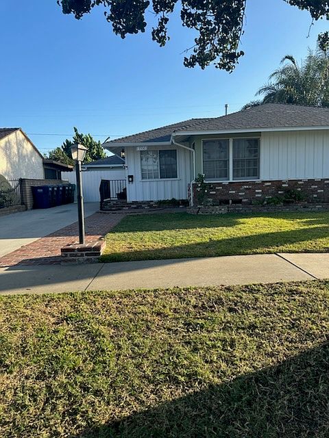 1st image of 9336 Shade Ln