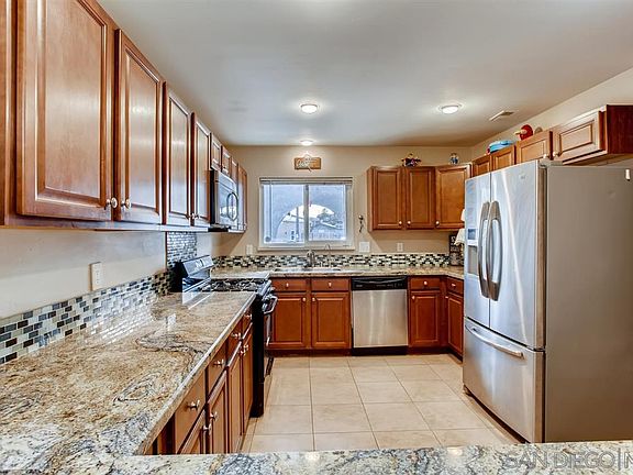4th image of 5142 Olvera Ave