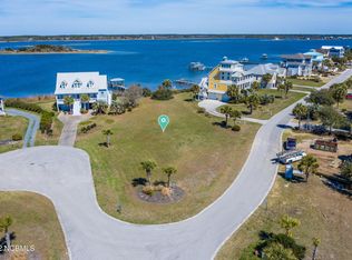 7 Osprey Cir, North Topsail Beach, NC 28460