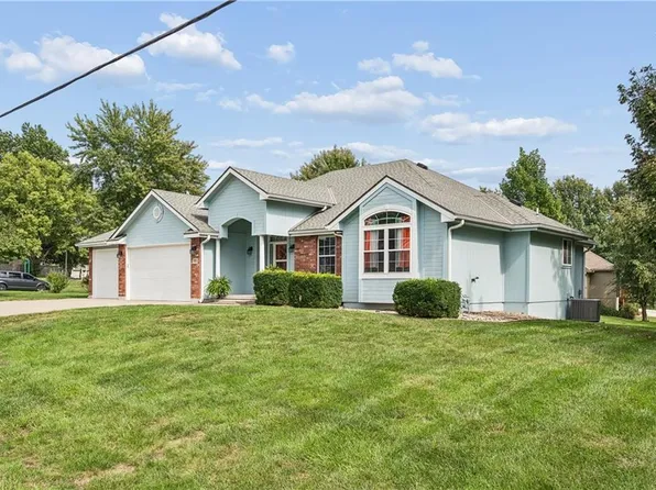 1707 Lynn Rd, Excelsior Springs, MO 64024