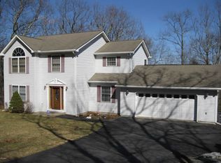 455 Cummins Hill Rd, Milford, PA 18337
