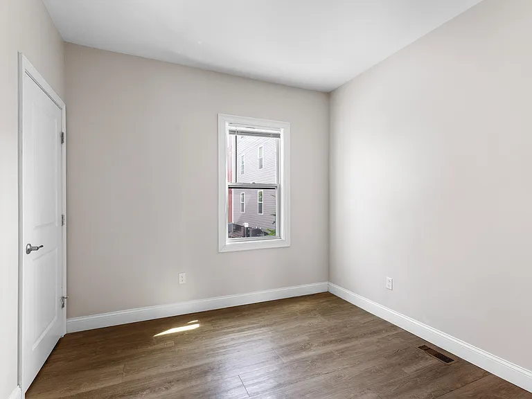 14 Trenton St #1 — Photo 17
