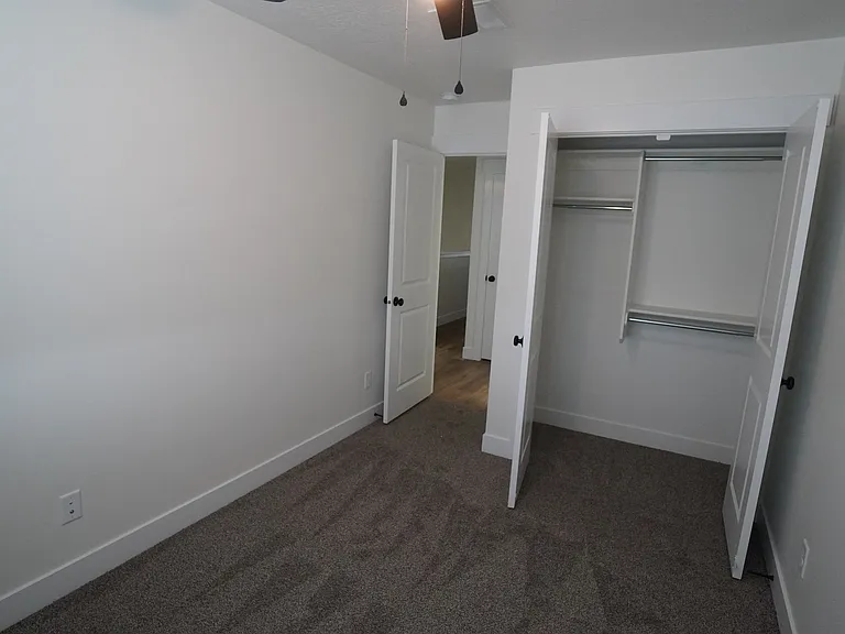1582 S 150 W — Photo 29