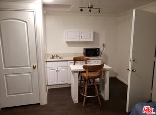 9158 La Tuna Canyon Rd, Sun Valley, CA 91352