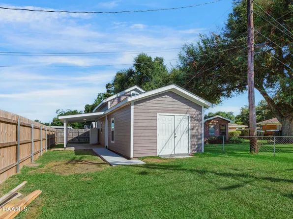 100 Maple Dr #B, Lafayette, LA 70506