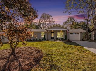 1254 Blackstone Dr, Decatur, GA 30033