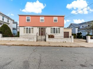 2056 Pleasant St, Fall River, MA 02723