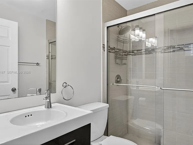 9725 NW 52nd St #103 — Photo 12