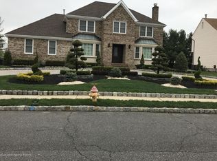 27 Stony Hill Dr, Morganville, NJ