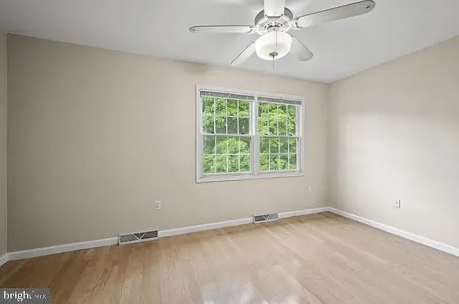 262 Crescent Dr — Photo 18