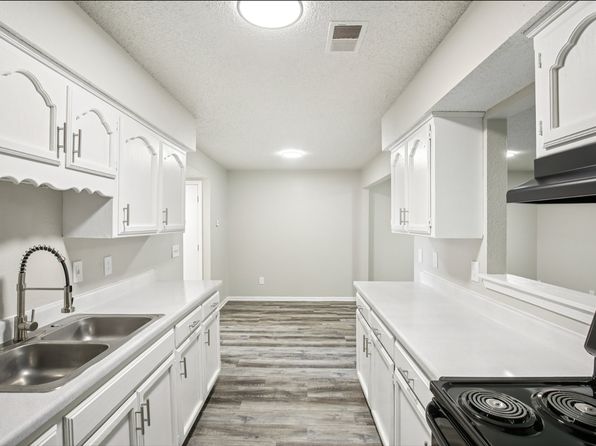 11720 Newton Ave #11824