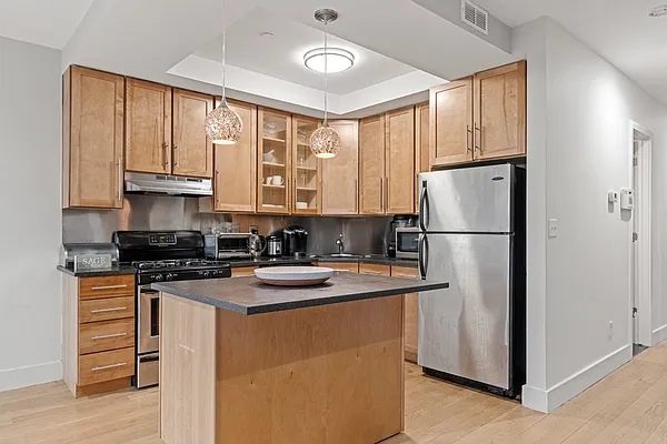 Rented by Corcoran | media 3
