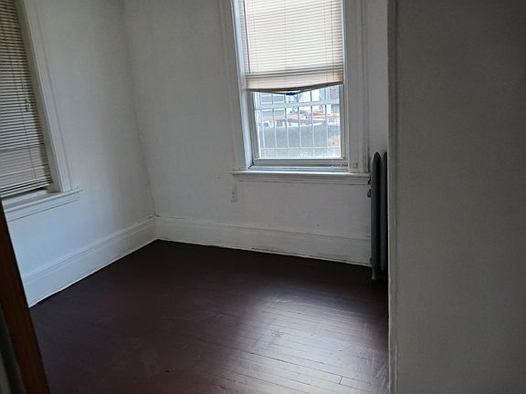 5th image of 52 Victory Blvd Floor 1
