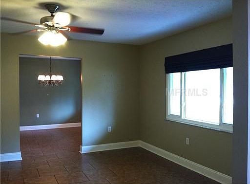4th image of 2208 Wallwood Pl