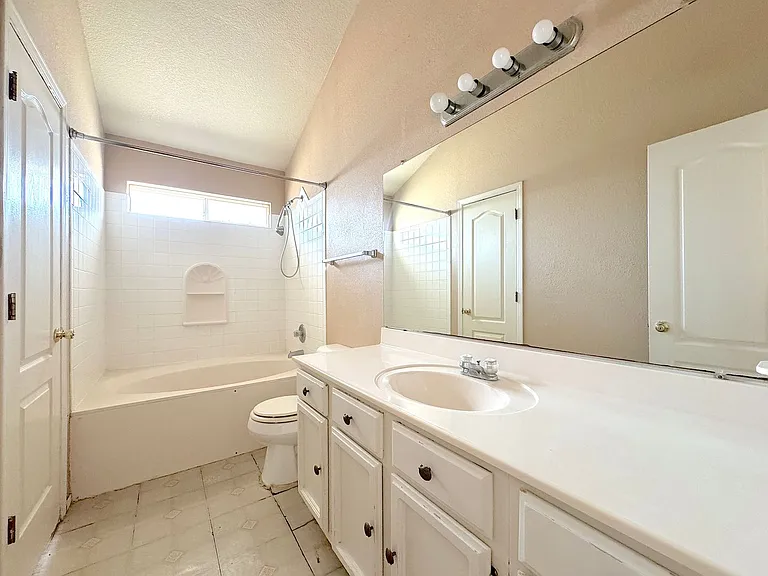 11073 Nathan Bay Dr — Photo 11