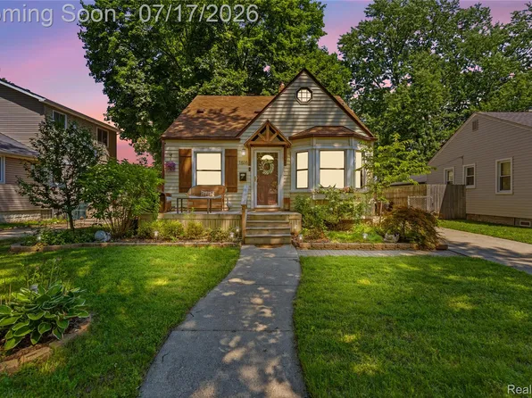 1616 N Vermont Ave, Royal Oak, MI 48067
