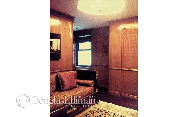 Rented by Douglas Elliman | media 27