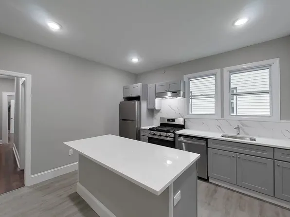 7 Lombardy Pl #4, Maplewood, NJ 07040