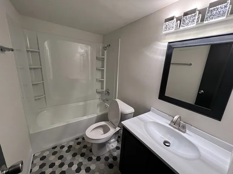 Anthony Street Condos — Photo 31