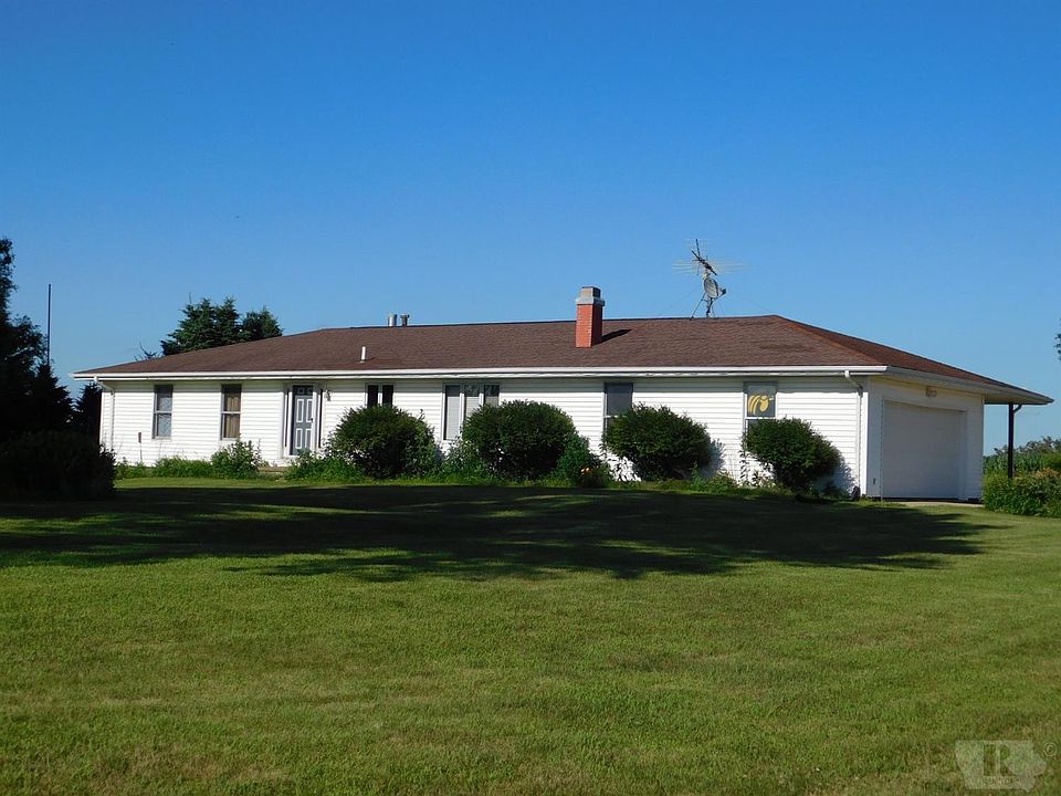 1st image of 3088 185th St