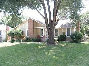 2nd image of 3596 NE Chapel Dr
