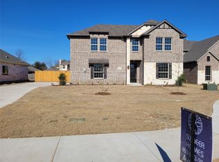 546 Clifton Ct, Midlothian, TX 76065