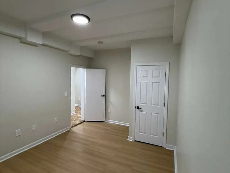 152 S Harrison St #1H — Photo 6