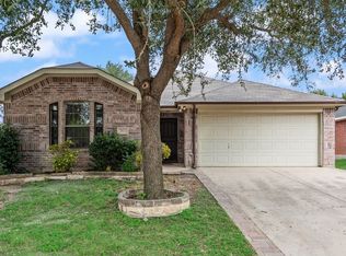 2833 Drycreek Ln, Dallas, TX 75237