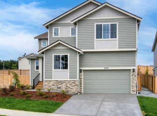 354 SW Fairway Dr, Oak Harbor, WA 98277
