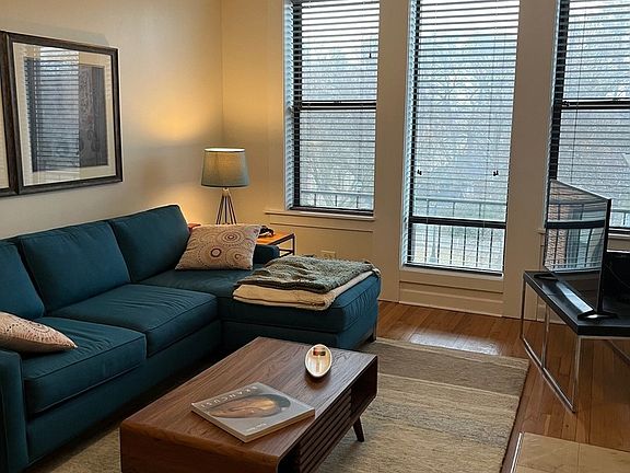 2nd image of 624 Judson Ave Unit 3