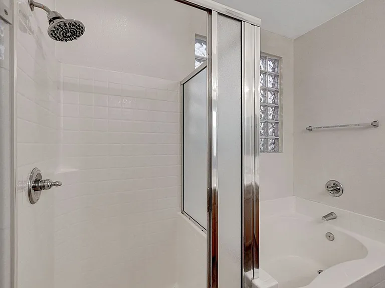 9215 Horseshoe Basin Ave — Photo 30