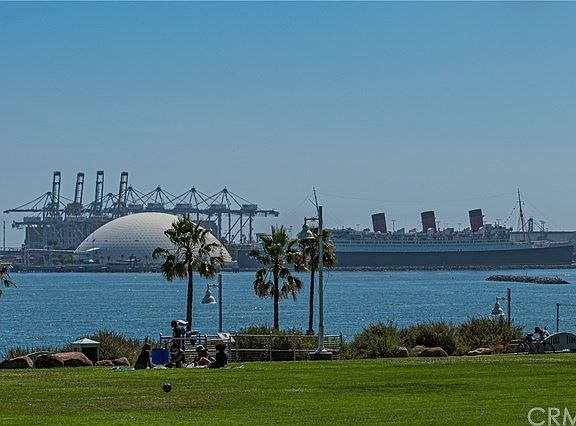 4th image of 2105 E Ocean Blvd Unit 2
