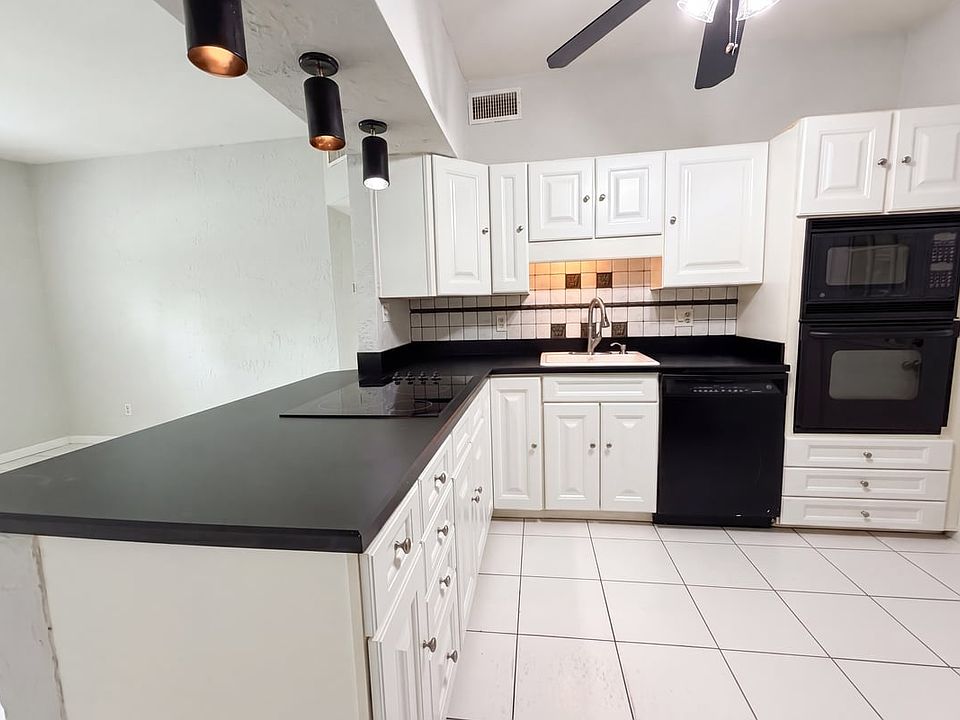 1st image of 5656 Kimbrell Dr N